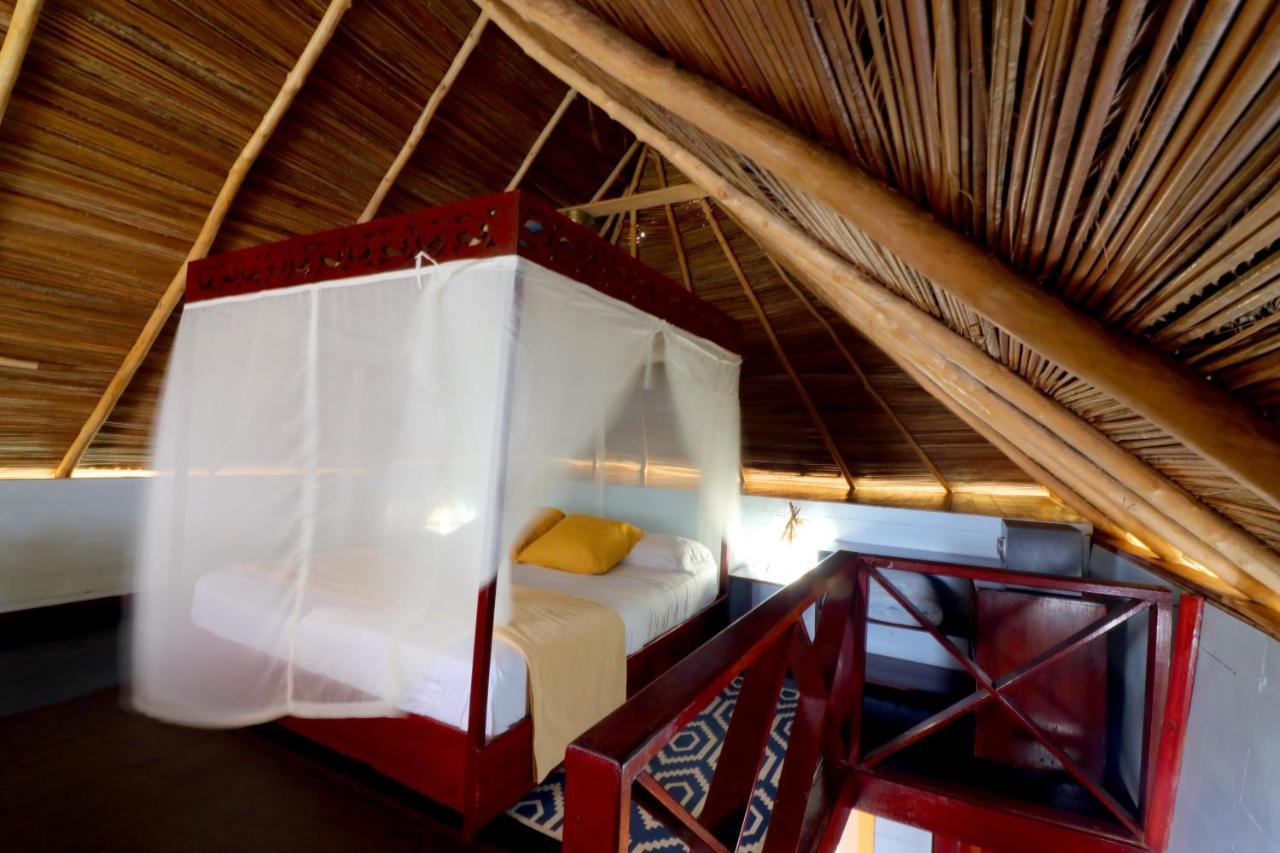 Punta Caracol Acqua Hotel 4*